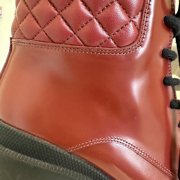 Gucci Red Quilted Lace Up Ankle Combat Boots NEW - Picture 10 of 14